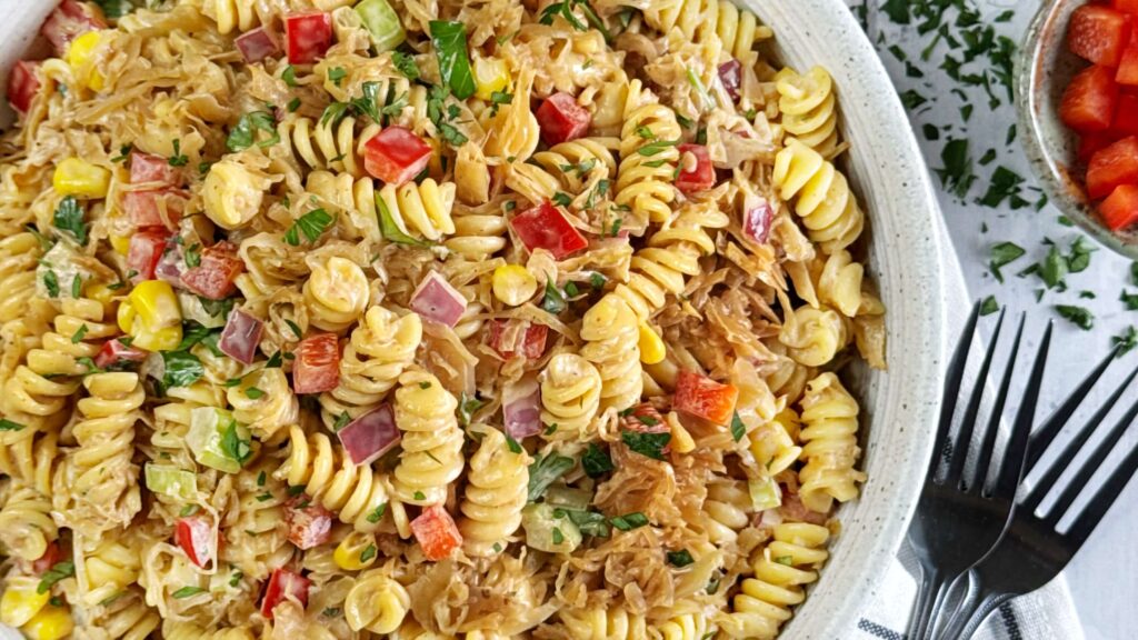 BBQ Kraut Pasta Salad